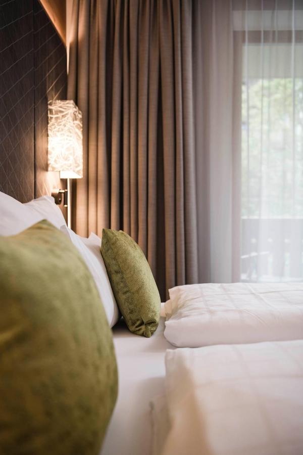 Hotel Waldhof Perca Εξωτερικό φωτογραφία